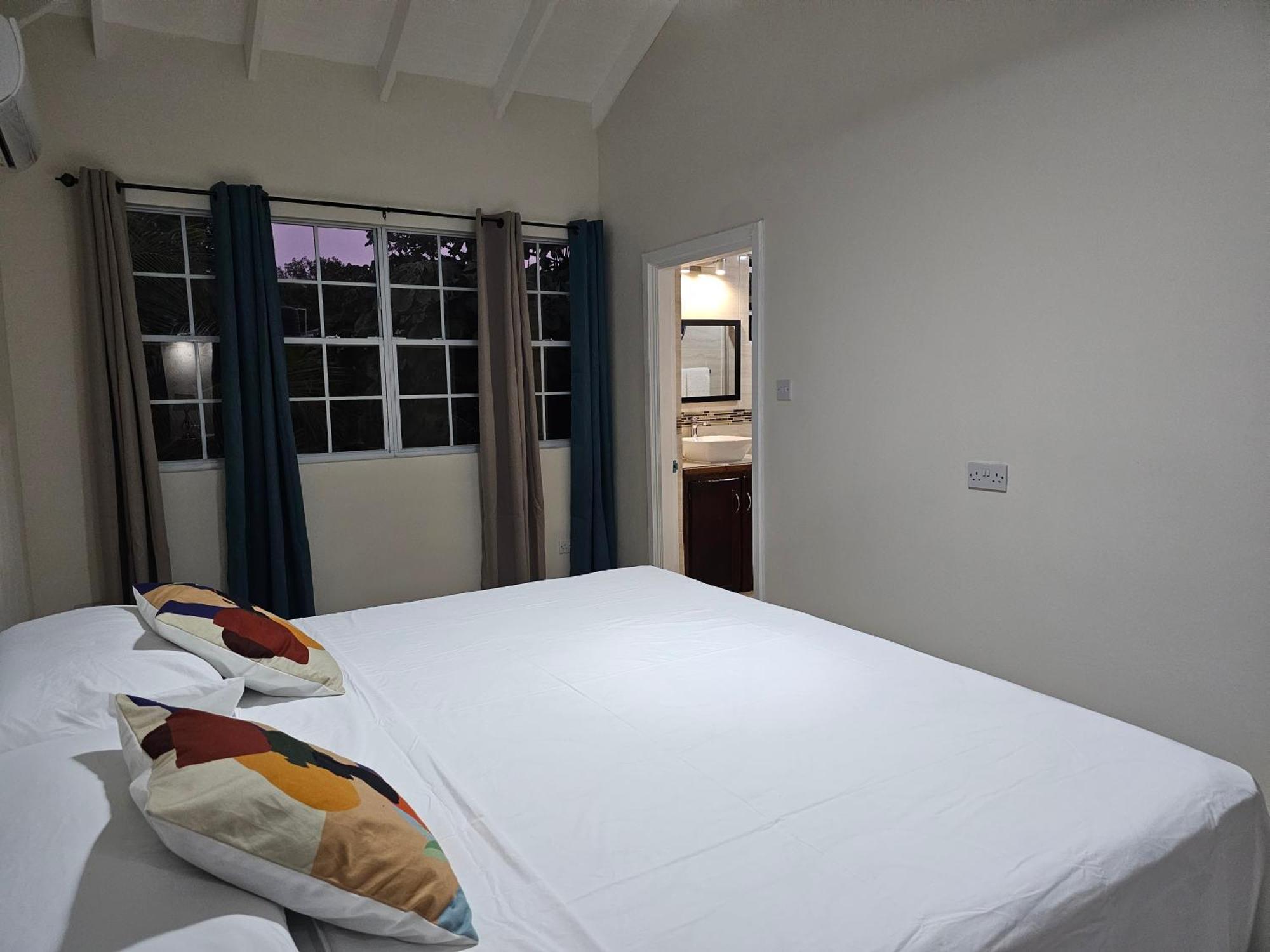 Royal Escape - 2 Apartment Anse La Raye Phòng bức ảnh